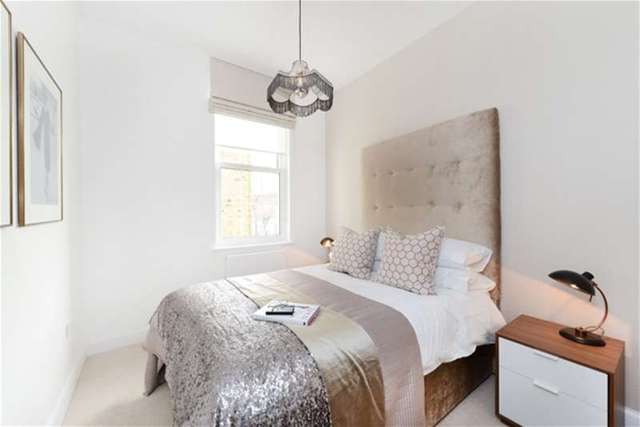  Image of 2 bedroom Flat for sale in London Road London SW16 at 1423a London Road, SW16 4AH