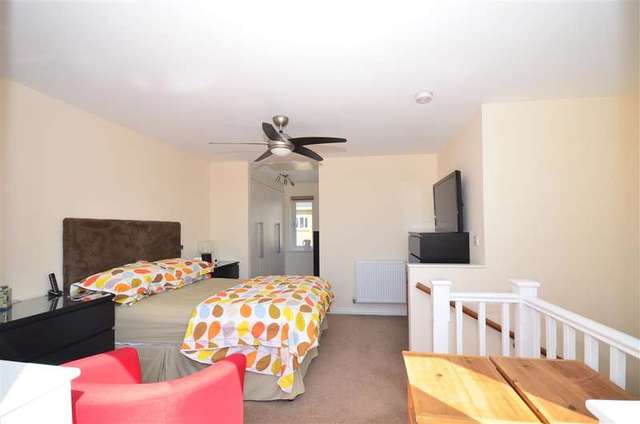 Image of 3 bedroom Detached house for sale in Ward View Chatham ME5 at Chatham Kent Chatham, ME5 7FD