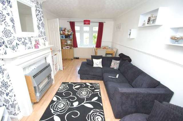  Image of 3 bedroom End of Terrace for sale in Sacombe Road Hemel Hempstead HP1 at Warners End Hemel Hempstead HERTS, HP1 3RQ