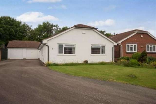  Image of 3 bedroom Detached house to rent in Water Orton Close Beeston Nottingham NG9 at Nottingham, NG9 6LQ