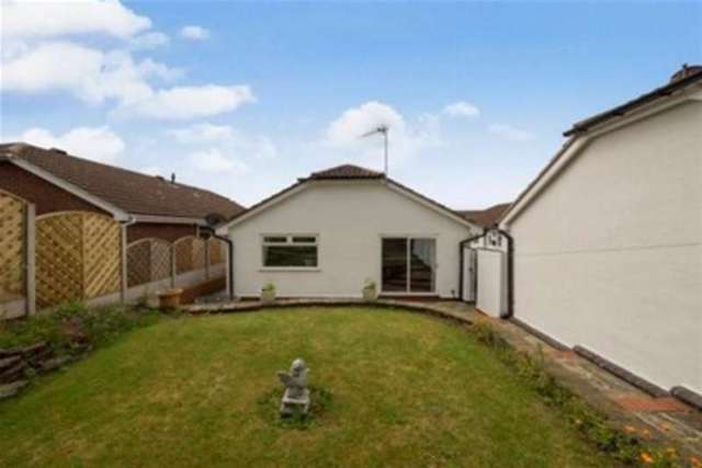  Image of 3 bedroom Detached house to rent in Water Orton Close Beeston Nottingham NG9 at Nottingham, NG9 6LQ