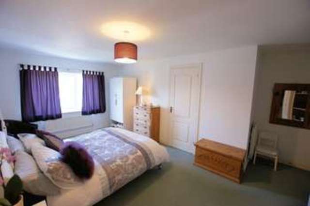  Image of 4 bedroom Detached house for sale in Watersmeet Fareham PO16 at Watersmeet  Fareham, PO16 0TG