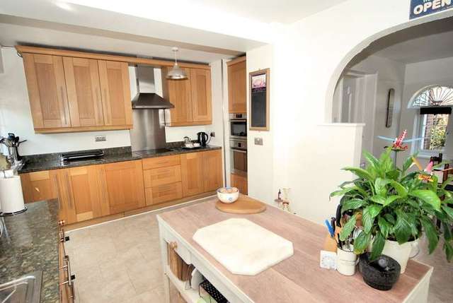  Image of 5 bedroom Detached house for sale in Norwich Road Watton Thetford IP25 at Watton Thetford Norfolk, IP25 6DH