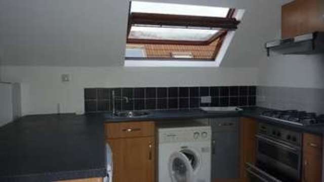  Image of 1 bedroom Flat to rent in Welldon Crescent Harrow-on-the-Hill Harrow HA1 at Welldon Crescent  Harrow, HA1 1QR