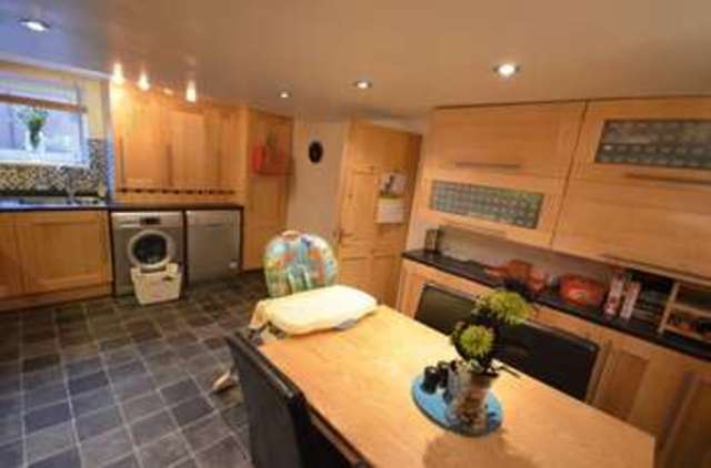  Image of 2 bedroom Terraced house for sale in Wellington Street Allerton Bradford BD15 at Wellington Street Allerton Bradford, BD15 7QZ