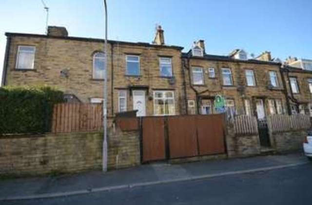  Image of 2 bedroom Terraced house for sale in Wellington Street Allerton Bradford BD15 at Wellington Street Allerton Bradford, BD15 7QZ