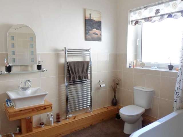  Image of 2 bedroom Apartment for sale in Wessiters Seaton EX12 at Wessiters  Seaton, EX12 2PL