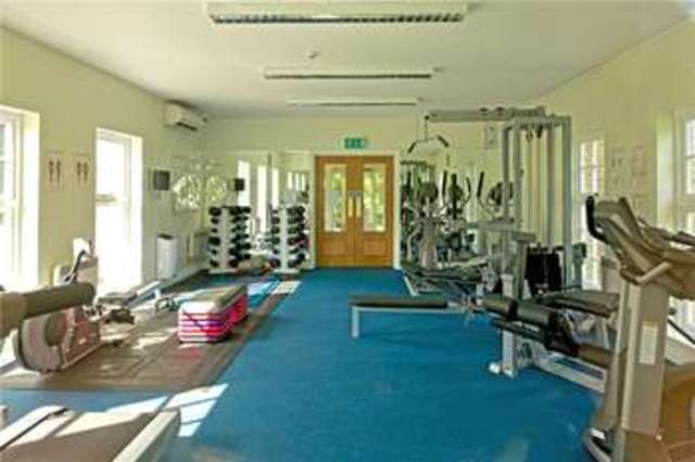  Image of 3 bedroom Apartment for sale in Broadfield Way Aldenham Watford WD25 at Broadfield Way Watford Letchmore Heath, WD25 8DF