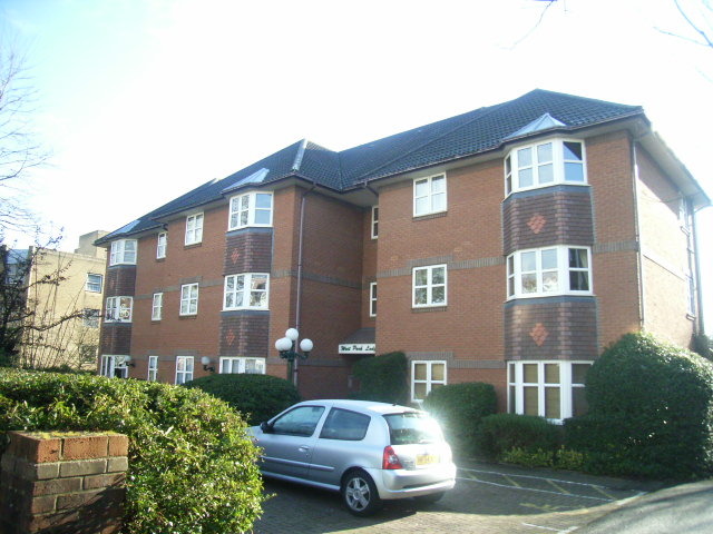  Image of 1 bedroom Flat to rent in Westwood Road Southampton SO17 at West Park Lodge 60 Westwood Road Southampton, SO17 1DP