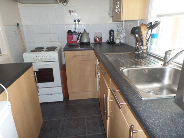  Image of 2 bedroom Detached house to rent in Westgate Chichester PO19 at Chichester, PO19 3EZ