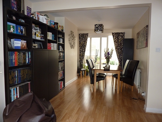  Image of 3 bedroom Terraced house to rent in Westmount Road London SE9 at Eltham  London, SE9 1NL