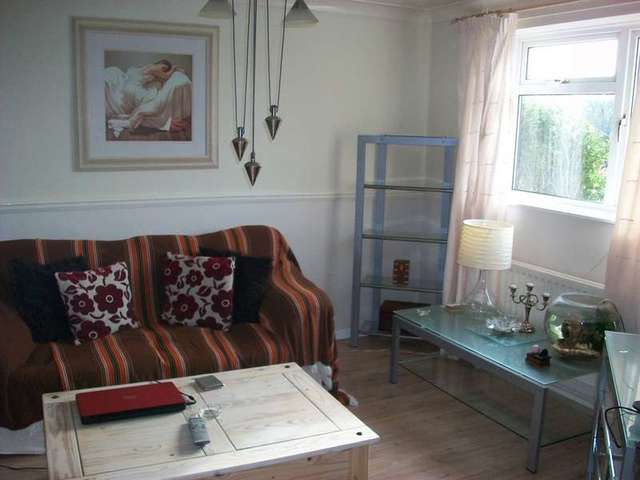  Image of 3 bedroom Terraced house to rent in Blackberry Lane Weymouth DT3 at Weymouth, DT3 5RZ