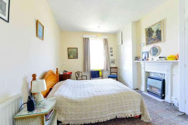  Image of 5 bedroom Detached house for sale in Belle Vue Road Weymouth DT4 at 19 Belle Vue Road  Weymouth, DT4 8RZ