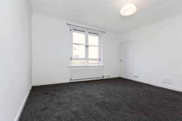  Image of 2 bedroom Flat for sale in Whirlbut Street Dunfermline KY11 at Whirlbut Street  Dunfermline, KY11 3AA