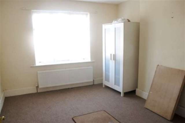  Image of 2 bedroom Flat to rent in Whitehall Road Handsworth Birmingham B21 at Birmingham, B21 9BA
