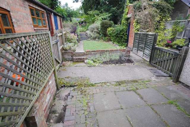  Image of 3 bedroom Detached house to rent in Wide Street Hathern Loughborough LE12 at Hathern, LE12 5JH