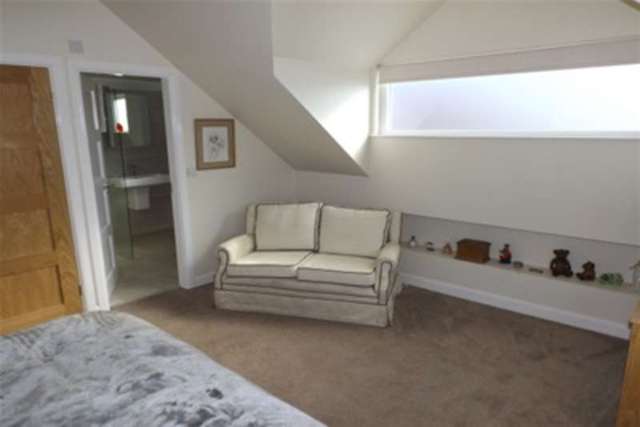  Image of 3 bedroom Bungalow to rent in Wildings Lane Lytham St. Annes FY8 at Lytham St. Annes, FY8 3RJ