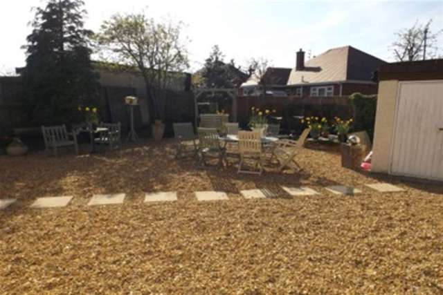  Image of 3 bedroom Bungalow to rent in Wildings Lane Lytham St. Annes FY8 at Lytham St. Annes, FY8 3RJ