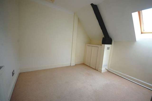  Image of 2 bedroom Flat to rent in Hyde Street Winchester SO23 at 33 Hyde Street  Winchester, SO23 7XJ
