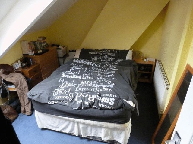  Image of 6 bedroom Detached house to rent in Wingrove Road Fenham Newcastle upon Tyne NE4 at Wingrove Road Array Blakelaw, NE4 9BS