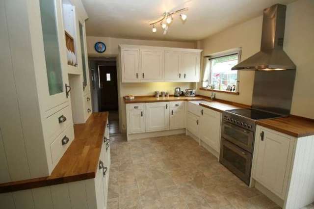  Image of 4 bedroom Semi-Detached house for sale in Wood Avenue Sandiacre Nottingham NG10 at Wood Avenue  Sandiacre, NG10 5FX