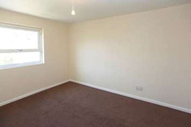  Image of 4 bedroom Terraced house to rent in Woodcroft Telford TF7 at Woodcroft Woodside Telford, TF7 5NE