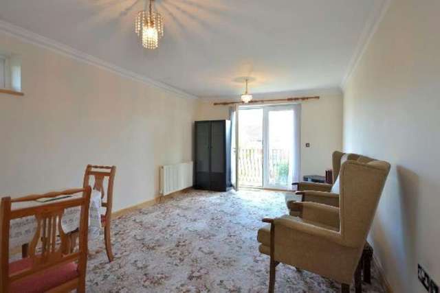  Image of 2 bedroom Apartment for sale in Rayleigh Road Hutton Brentwood CM13 at Wrights Court  Hutton, CM13 1LY
