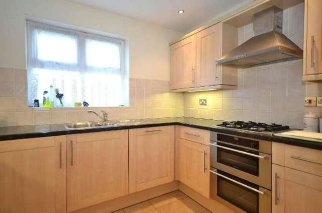  Image of 2 bedroom Apartment for sale in Rayleigh Road Hutton Brentwood CM13 at Wrights Court  Hutton, CM13 1LY