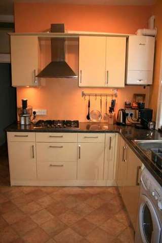  Image of 2 bedroom Flat to rent in Honeybourne Road London NW6 at West Hampstead London West Hampstead, NW6 1JF