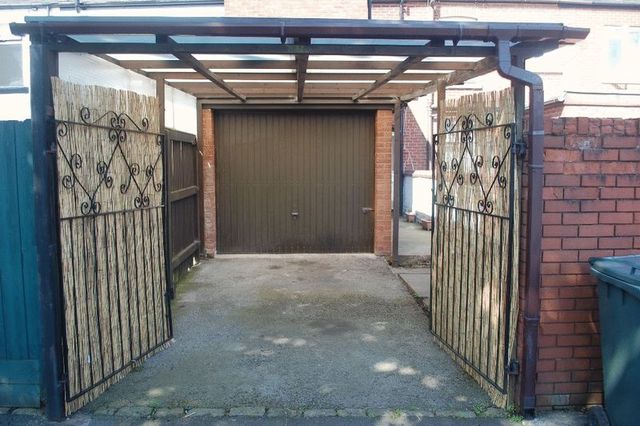  Image of 2 bedroom Detached house for sale in Yarrow Road Chorley PR6 at Yarrow Road Array Limbrick, PR6 0LU