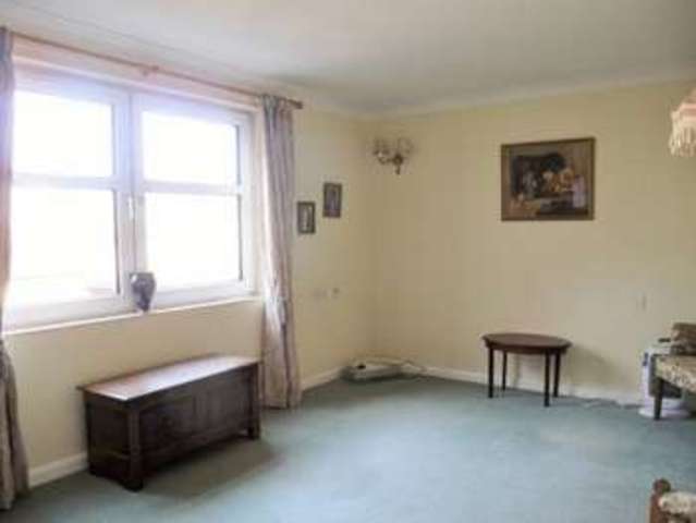  Image of 1 bedroom Flat for sale in Whitestone Court Innerleithen Road Peebles EH45 at Whitestone Court Innerleithen Road Peebles, EH45 8BN