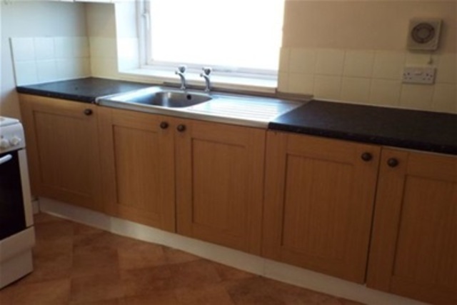  Image of 2 bedroom Flat to rent in Morley Road Southbourne Bournemouth BH5 at Bournemouth, BH5 2JJ