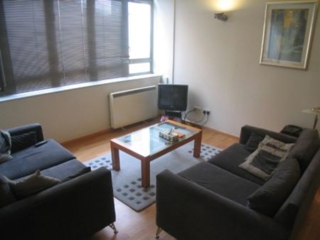  Image of 2 bedroom Apartment to rent in City Road London EC1V at Clerkenwell London Goswell Road, EC1V 2PQ