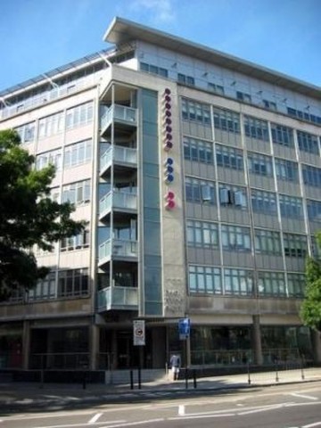  Image of 2 bedroom Apartment to rent in City Road London EC1V at Clerkenwell London Goswell Road, EC1V 2PQ