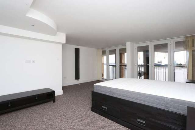  Image of 1 bedroom Detached house to rent in Prime Meridian Walk London E14 at Prime Meridian Walk  London, E14 2AB