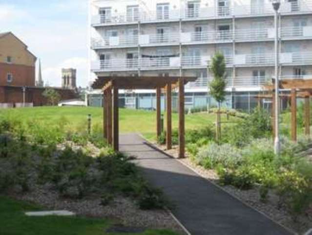  Image of 2 bedroom Flat to rent in Bramall Lane Sheffield S2 at 323 Bramall Lane  Sheffield, S2 4RR