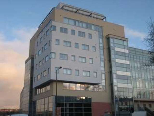  Image of 2 bedroom Flat to rent in Bramall Lane Sheffield S2 at 323 Bramall Lane  Sheffield, S2 4RR