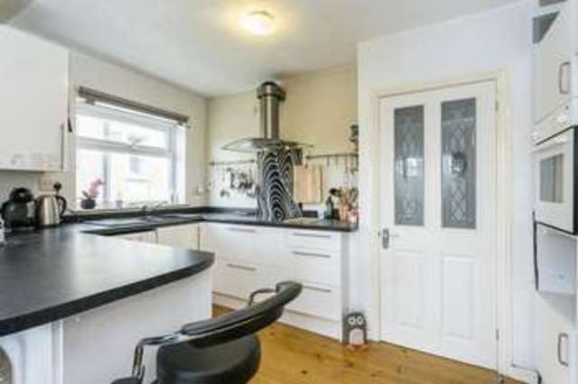  Image of 1 bedroom Flat for sale in Westridge Road Southampton SO17 at 49 Westridge Road Portswood Southampton, SO17 2HP