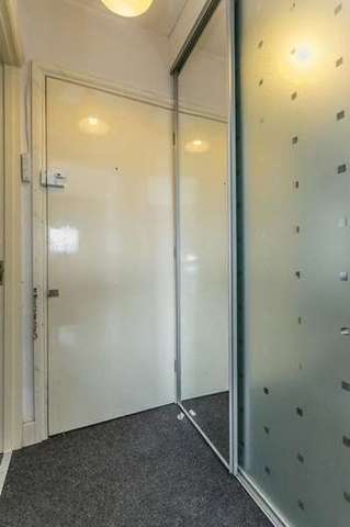  Image of 1 bedroom Flat for sale in Westridge Road Southampton SO17 at 49 Westridge Road Portswood Southampton, SO17 2HP
