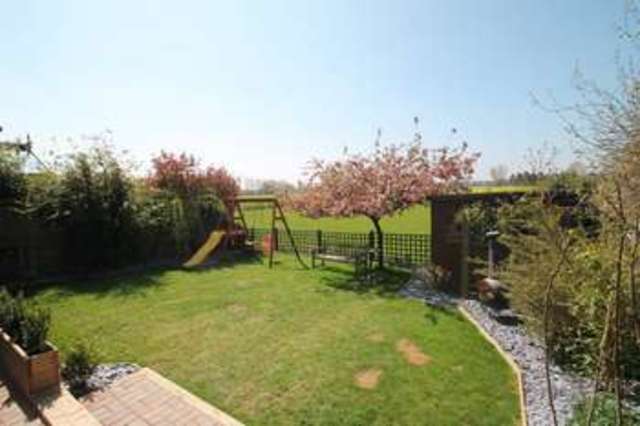  Image of 3 bedroom Property for sale in Meades Close Marden Tonbridge TN12 at Meades Close  Marden, Tonbridge, TN12 9QG