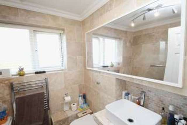  Image of 3 bedroom Property for sale in Meades Close Marden Tonbridge TN12 at Meades Close  Marden, Tonbridge, TN12 9QG