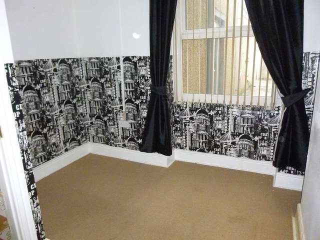  Image of 3 bedroom End of Terrace for sale in Sandfields Road Aberavon Port Talbot SA12 at Sandfields Road  Port Talbot, SA12 6LR