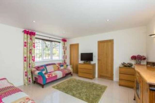  Image of 4 bedroom Detached house for sale in Aldeburgh Road Aldringham Leiston IP16 at Aldringham  Aldringham, IP16 4QH
