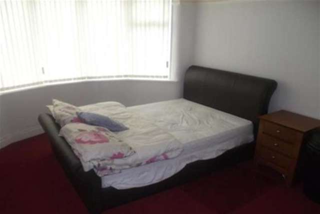  Image of 3 bedroom Detached house to rent in Arranmore Road Liverpool L18 at Liverpool, L18 4PH