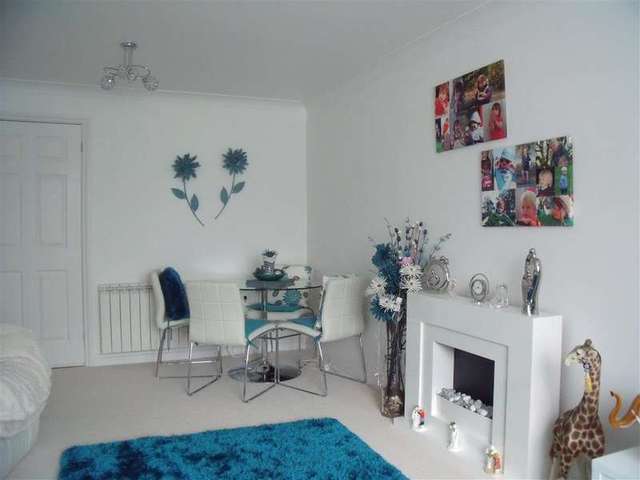  Image of 2 bedroom Retirement Property for sale in Arundel Road Angmering Littlehampton BN16 at Angmering West Sussex Angmering, BN16 4NQ