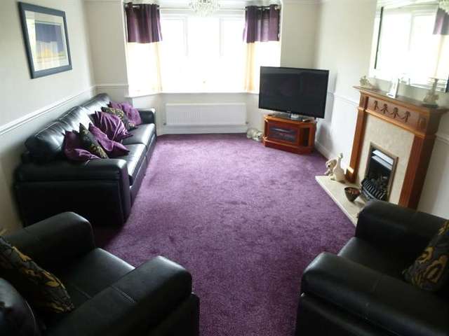 Image of 4 bedroom Detached house for sale in Badgers Gate Dunstable LU6 at Church End, LU6 2BF