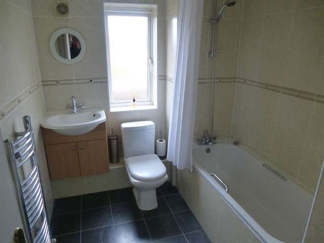  Image of 4 bedroom Detached house for sale in Badgers Gate Dunstable LU6 at Church End, LU6 2BF