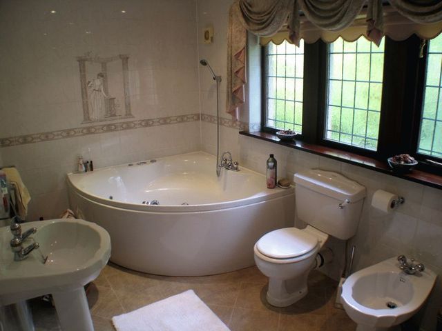  Image of 4 bedroom Detached house for sale in Ball Grove Drive Colne BB8 at Ball Grove Drive Array Winewall, BB8 7HY