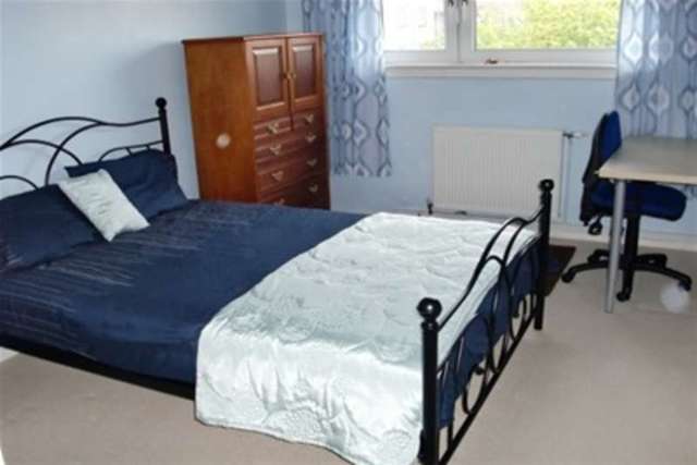  Image of 1 bedroom Flat to rent in Ballochmyle East Kilbride Glasgow G74 at Glasgow, G74 3RT