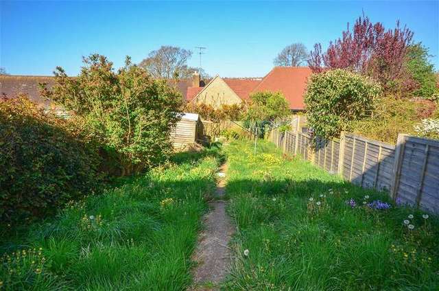  Image of 3 bedroom Terraced house for sale in Barnett Road Brighton BN1 at Hollingdean Brighton Brighton, BN1 7GJ